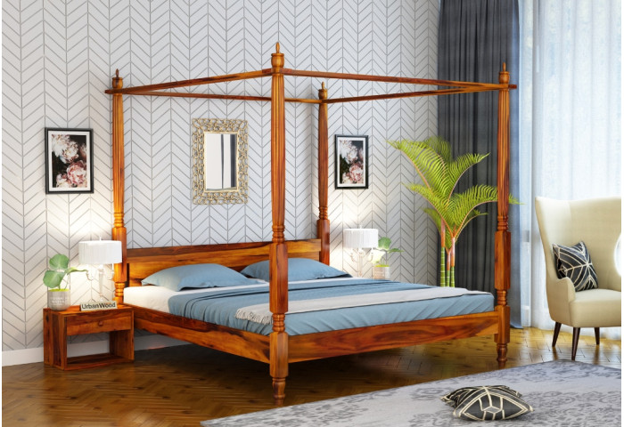 Customized poster bed with drawer storage 