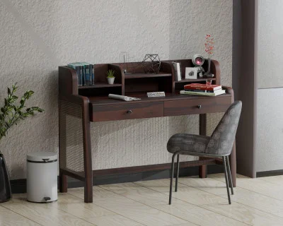 Mince Study Table 